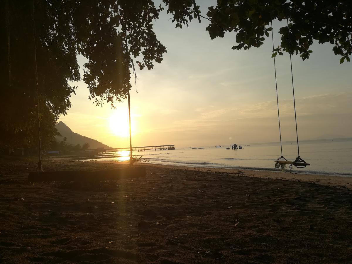 Simukut Place Kampong Pasir Sanang Burong Extérieur photo